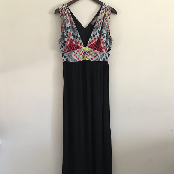 Like Mynded | Emmett Maxi Dress in Cosmic Plunging | Medium - Picture 3 of 11